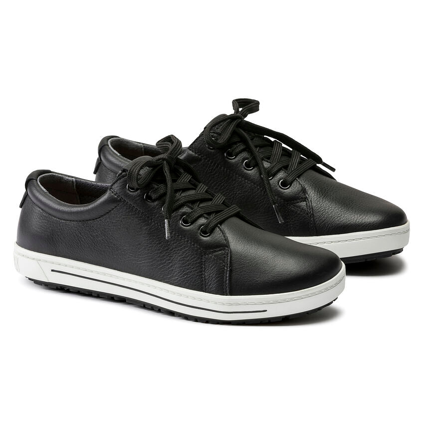 QO 500 Lace Up : Black/White