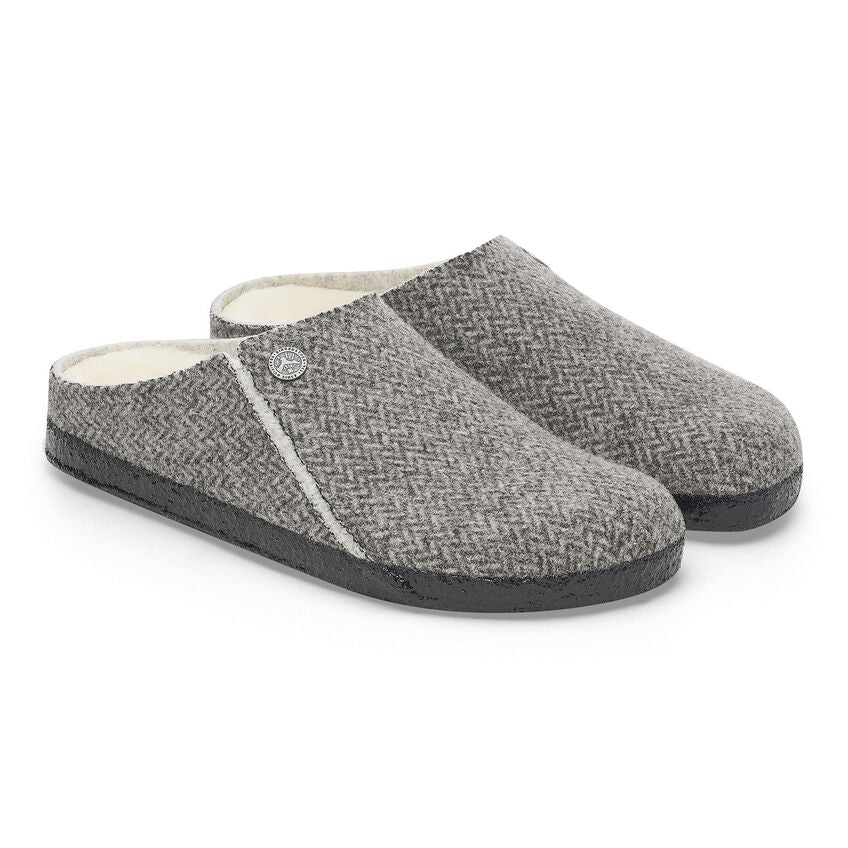 
                      
                        Zermatt Shearling : Herringbone Gray
                      
                    