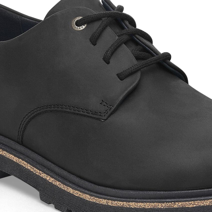 
                      
                        Highwood Low : Black
                      
                    